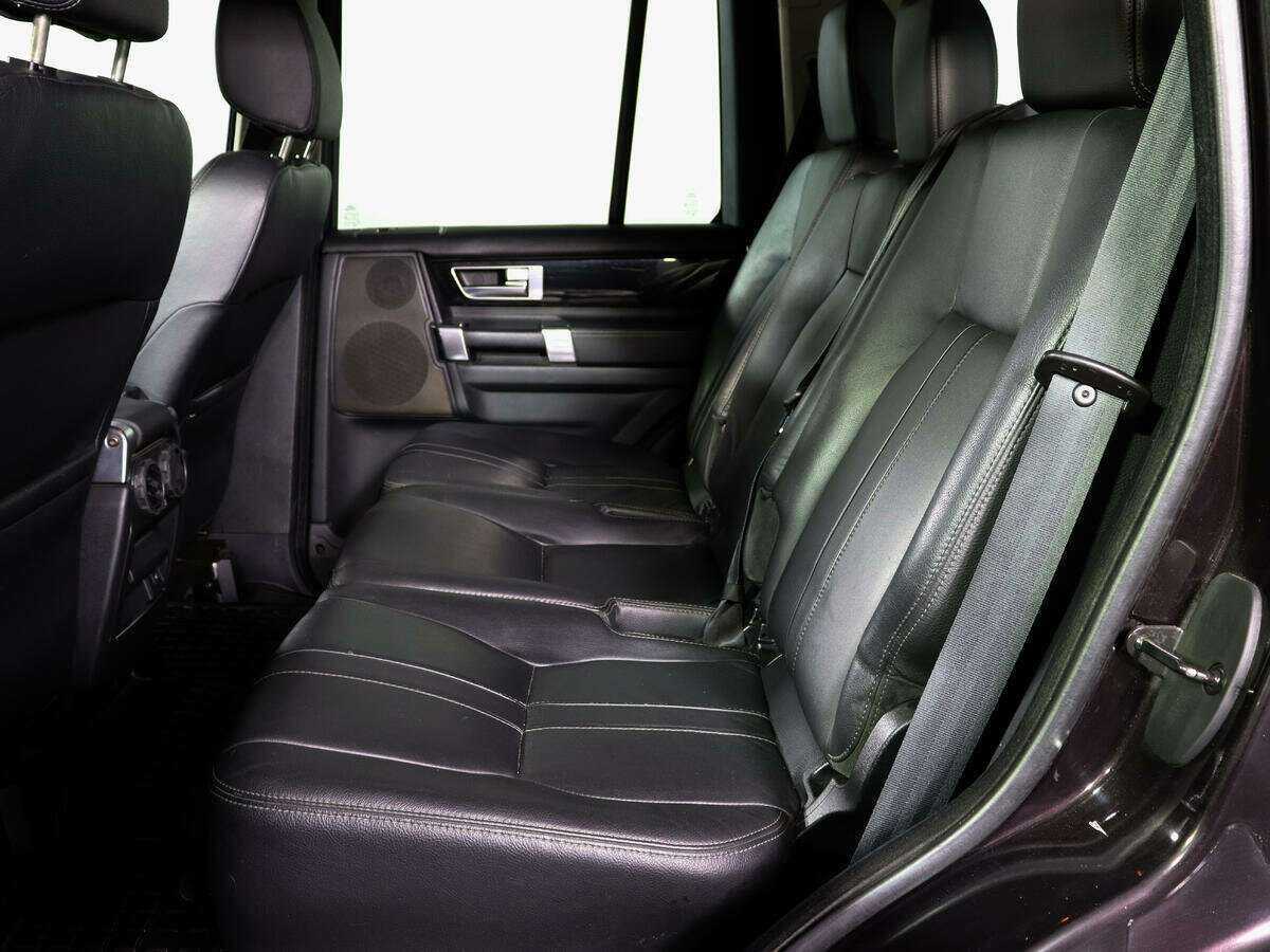 Land Rover Discovery с пробегом — 2010 год. Фото: #5