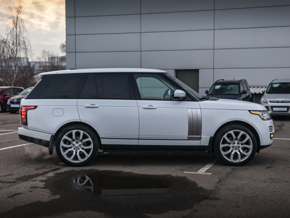 Land Rover Range Rover с пробегом — 2013 год. Фото: #3