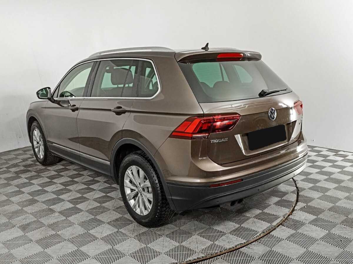 Volkswagen Tiguan с пробегом — 2017 год. Фото: #6