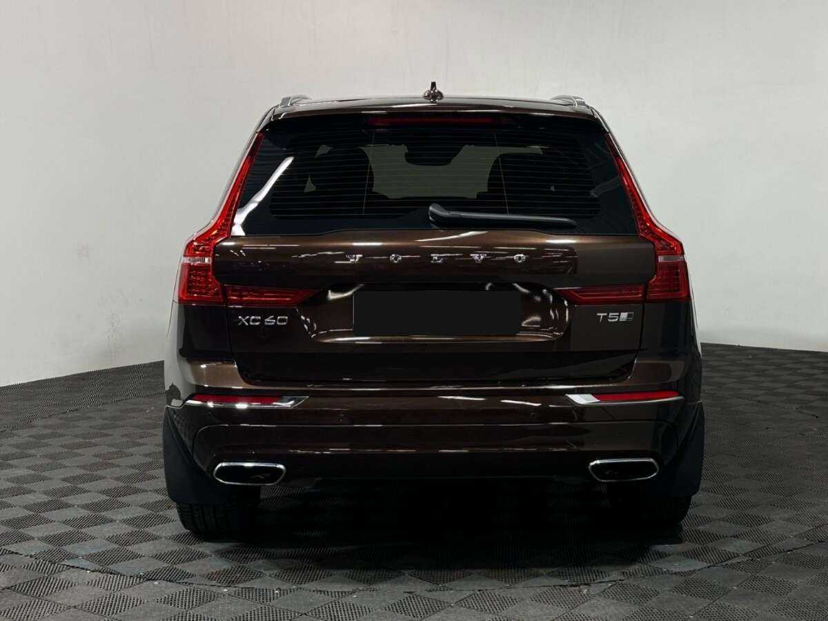 Volvo XC60 с пробегом — 2019 год. Фото: #4