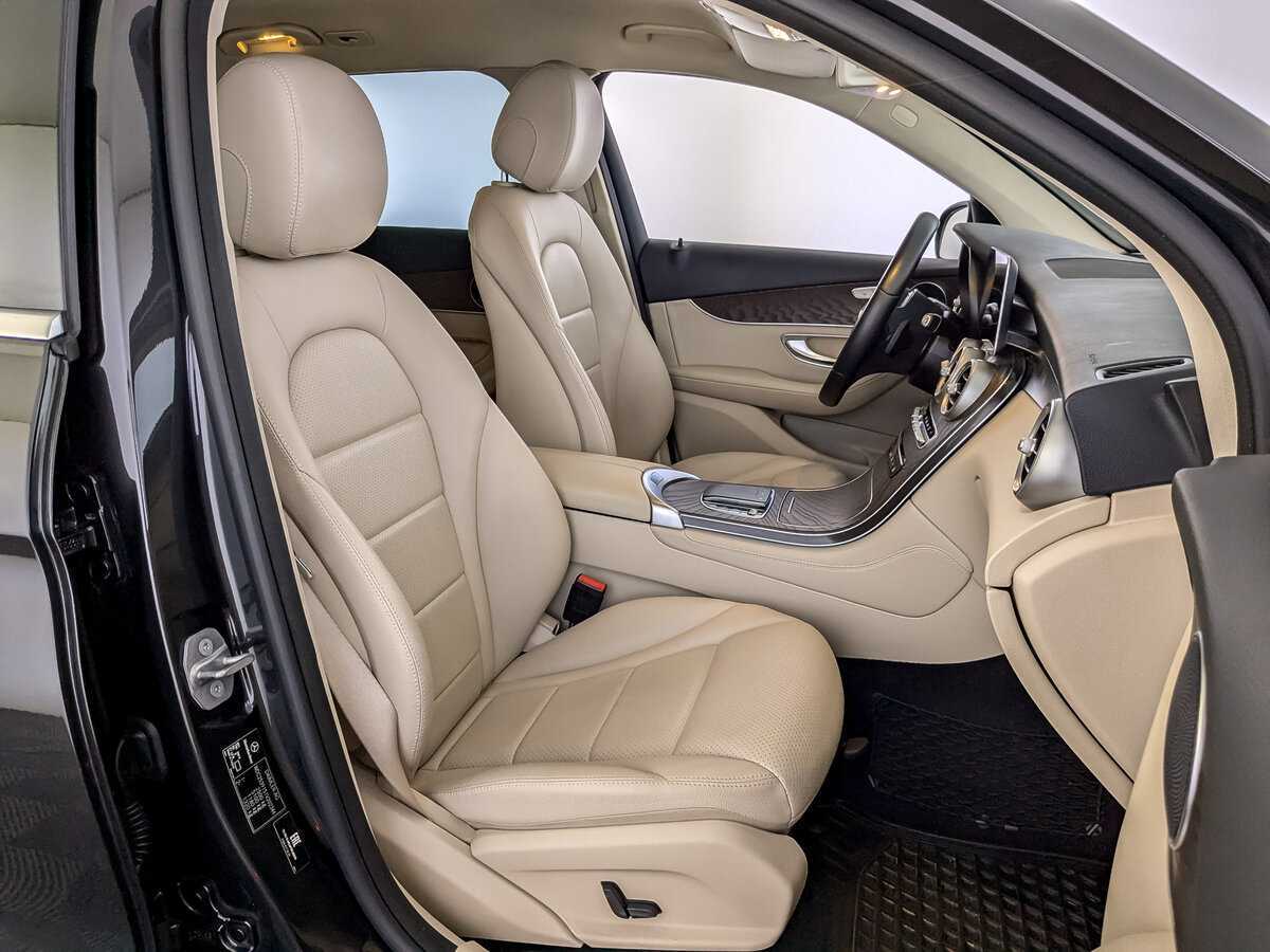 Mercedes-Benz GLC с пробегом — 2019 год. Фото: #19
