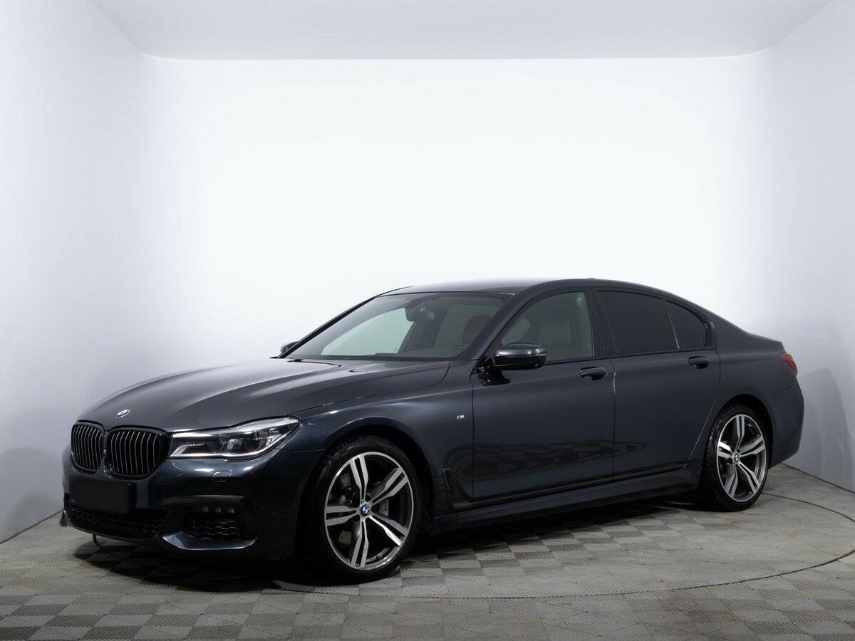 BMW 7 серии с пробегом — 2017 год. Фото: #0