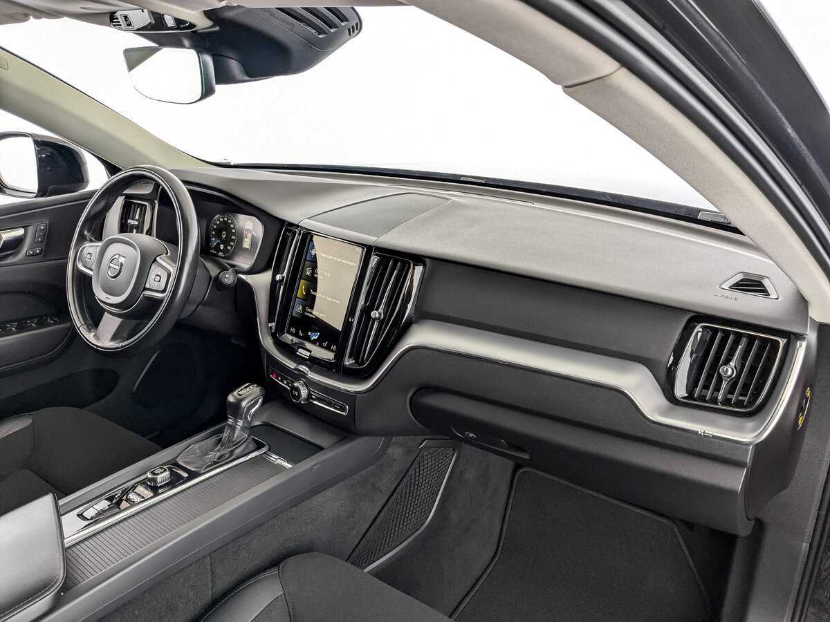 Volvo XC60 с пробегом — 2020 год. Фото: #10