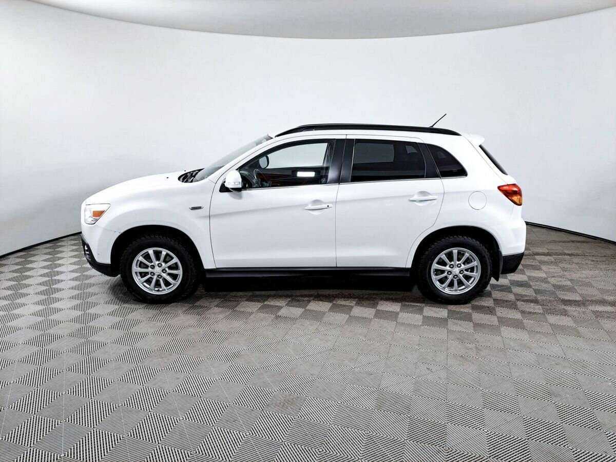Mitsubishi ASX с пробегом — 2011 год. Фото: #7