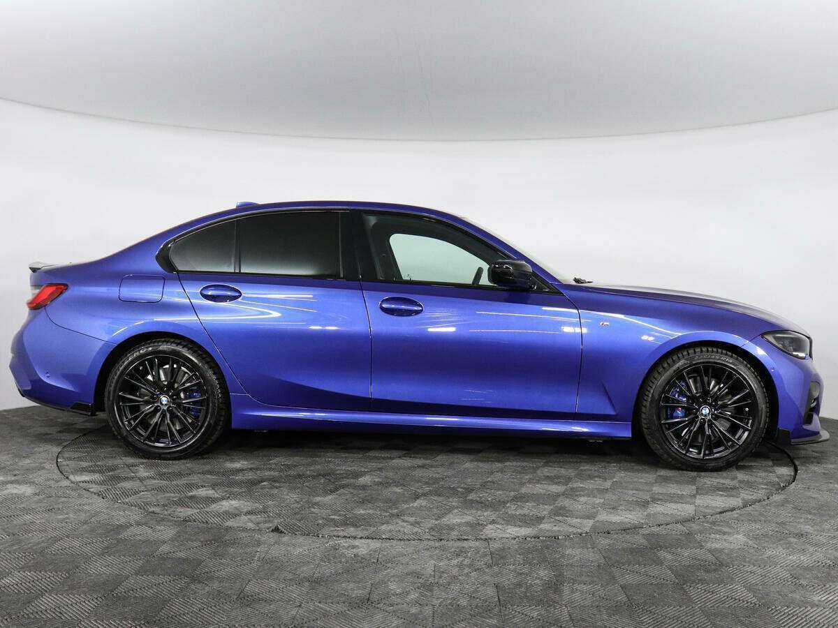 BMW 3 серии с пробегом — 2020 год. Фото: #4