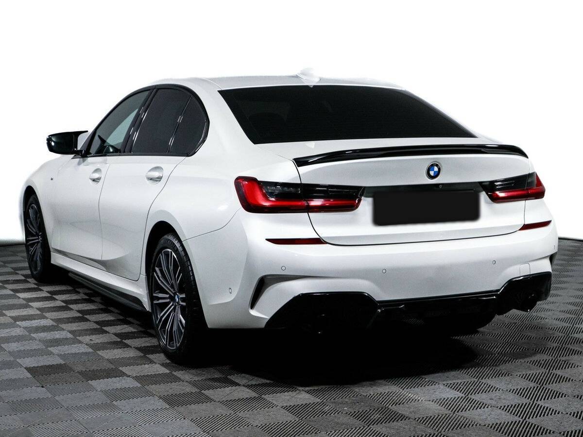 BMW 3 серии с пробегом — 2020 год. Фото: #6