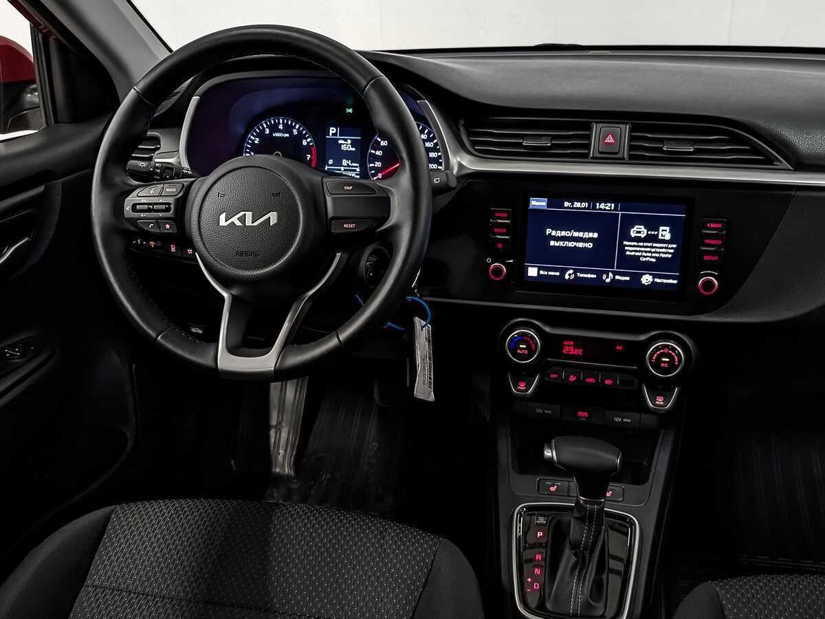 Kia Rio с пробегом — 2021 год. Фото: #28