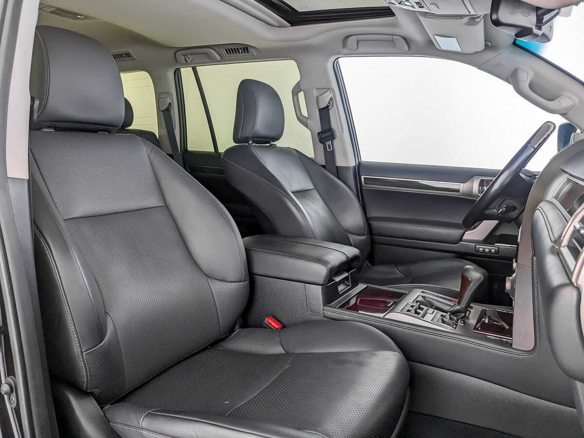 Lexus GX с пробегом — 2018 год. Фото: #18