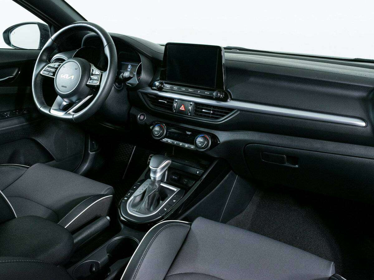Kia Cerato с пробегом — 2021 год. Фото: #9