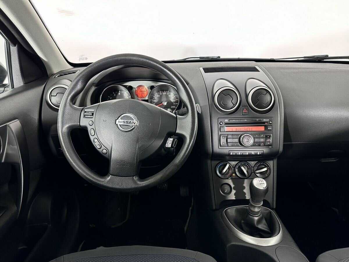 Nissan Qashqai с пробегом — 2008 год. Фото: #10