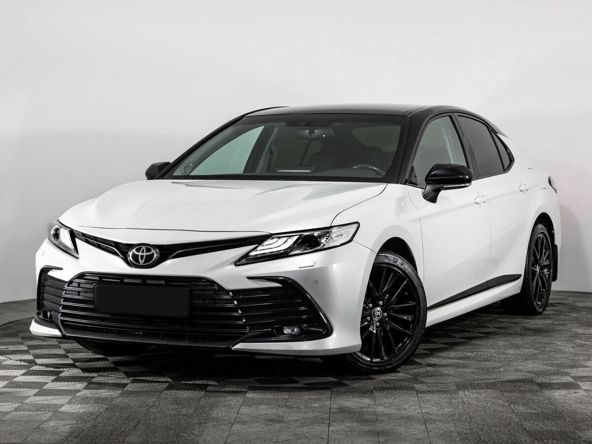 Toyota Camry с пробегом — 2021 год. Посмотреть фото