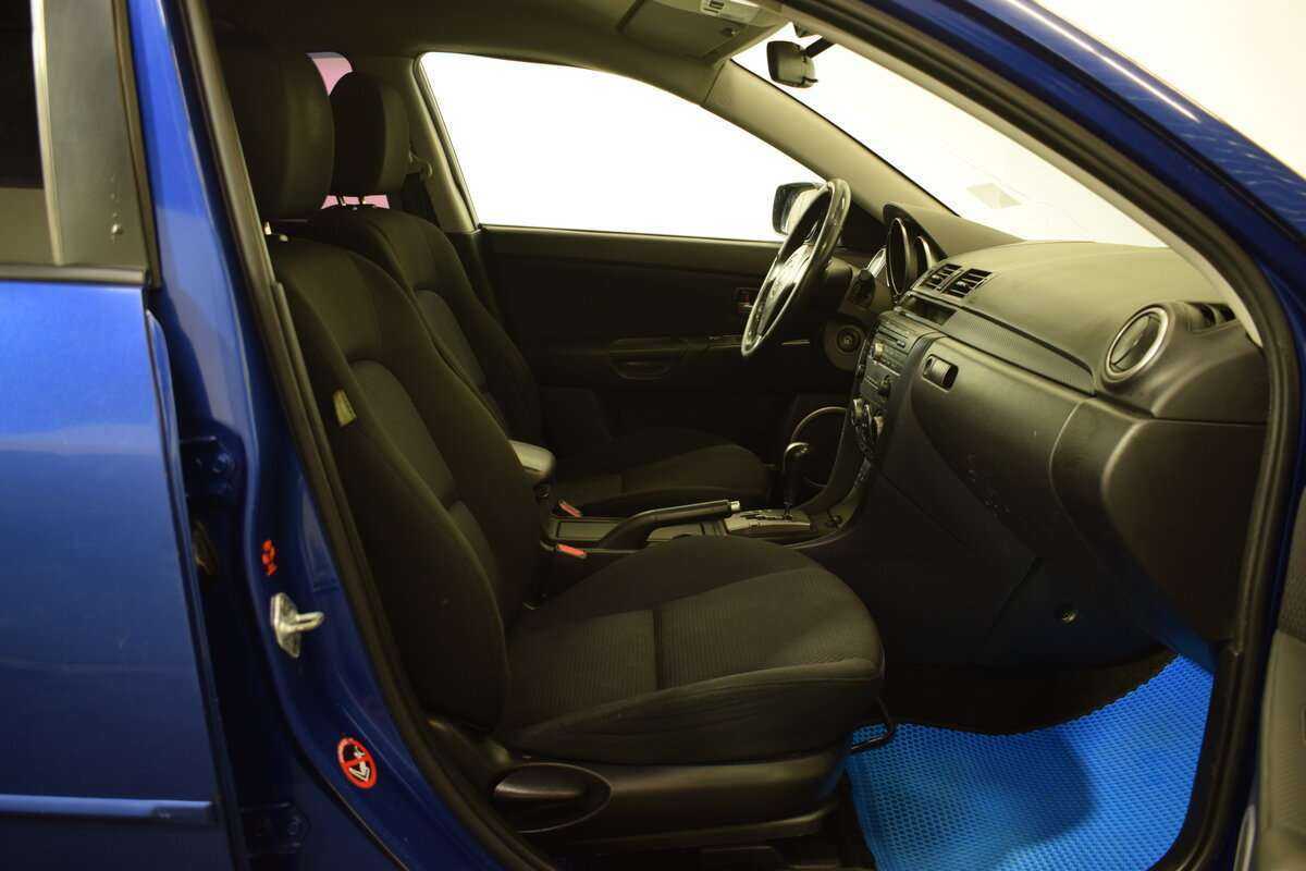 Mazda 3 с пробегом — 2006 год. Фото: #16
