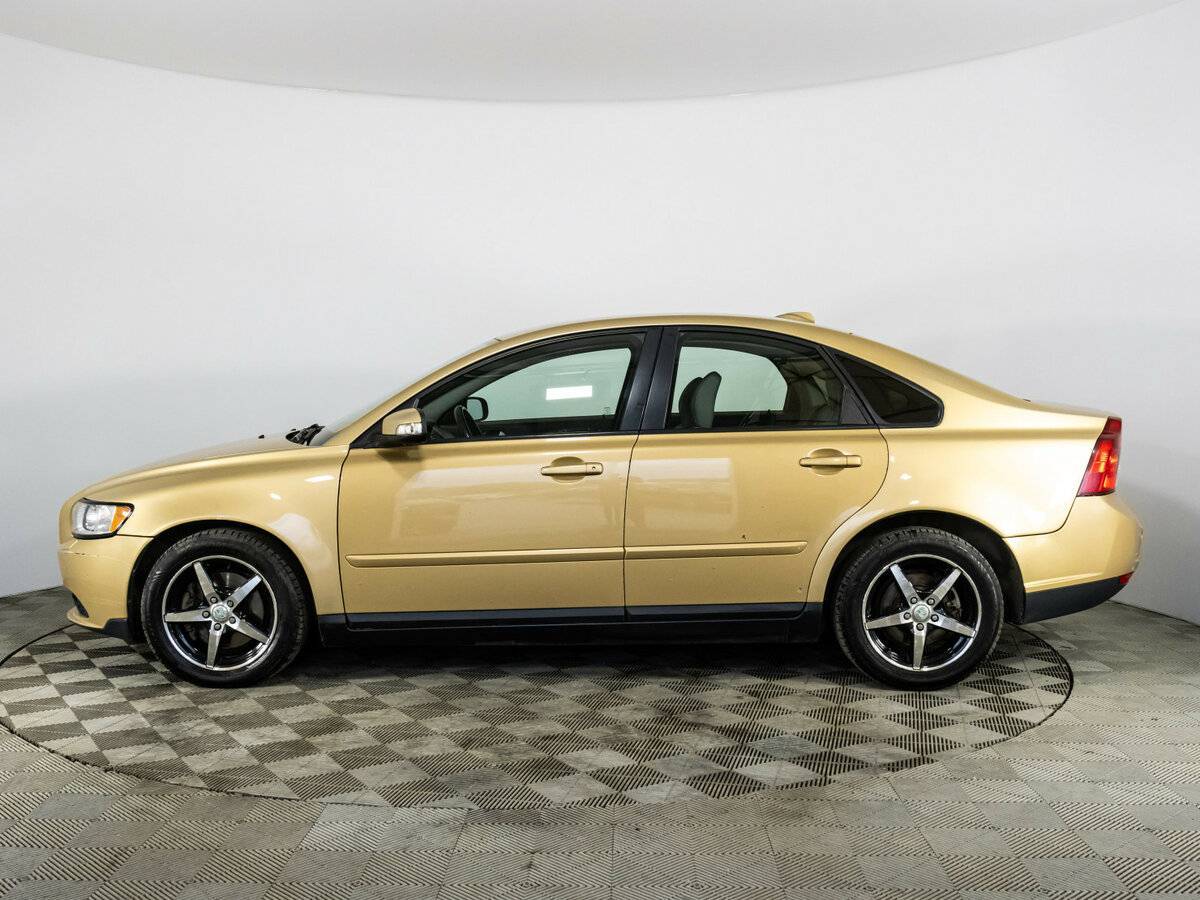 Volvo S40 с пробегом — 2007 год. Фото: #7