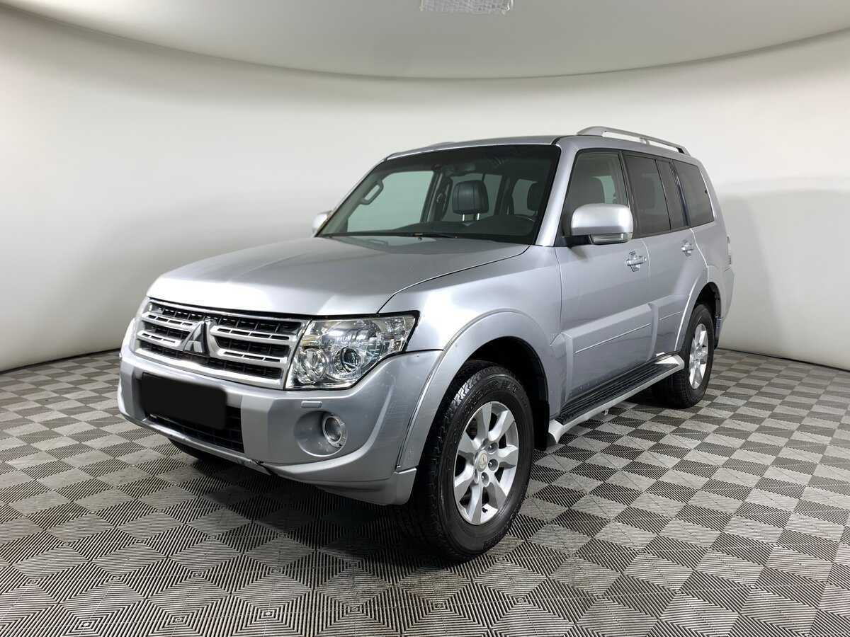 Mitsubishi Pajero с пробегом — 2011 год. Фото: #0
