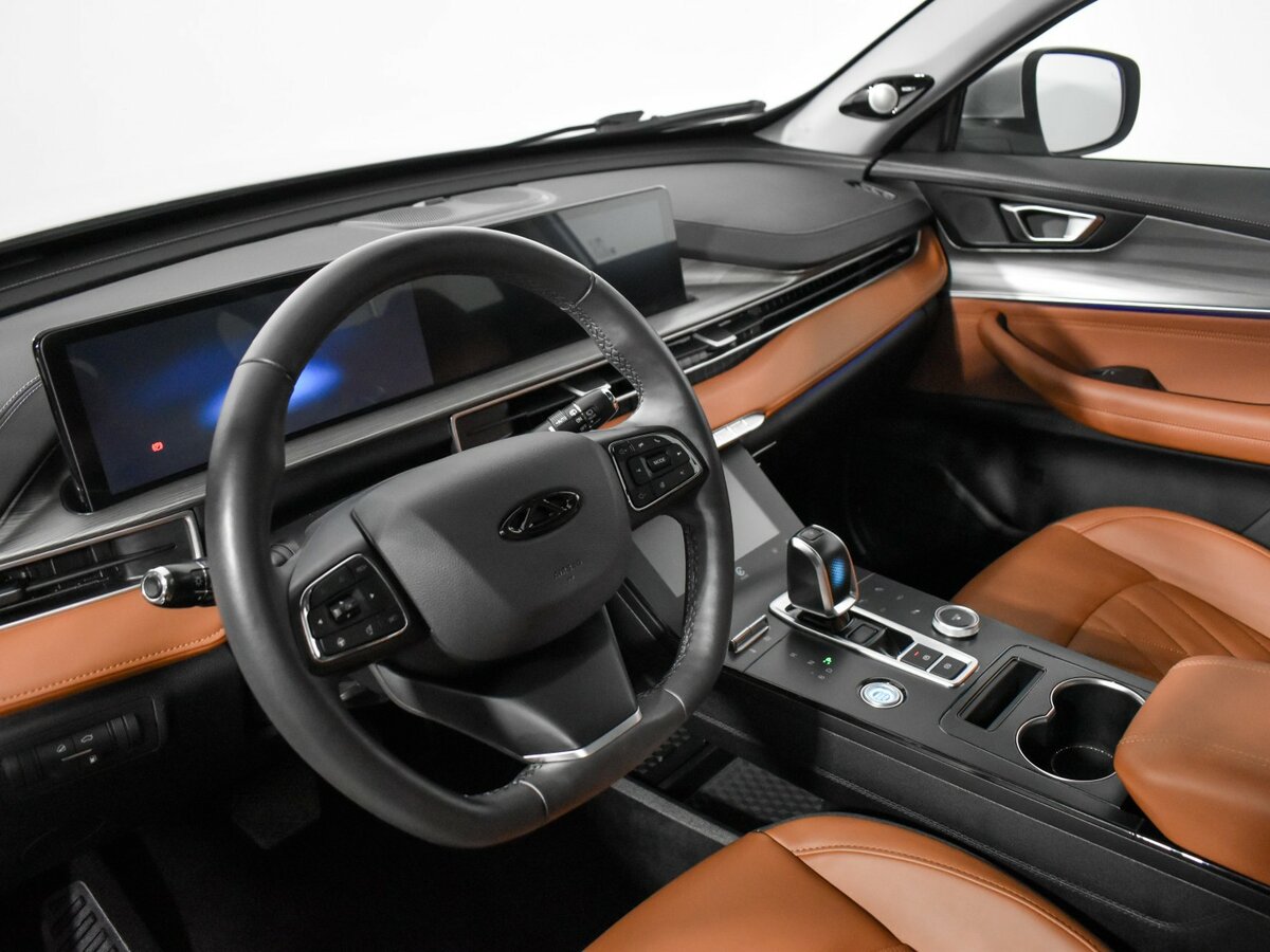 Chery Tiggo 8 Pro e+ с пробегом — 2023 год. Фото: #6