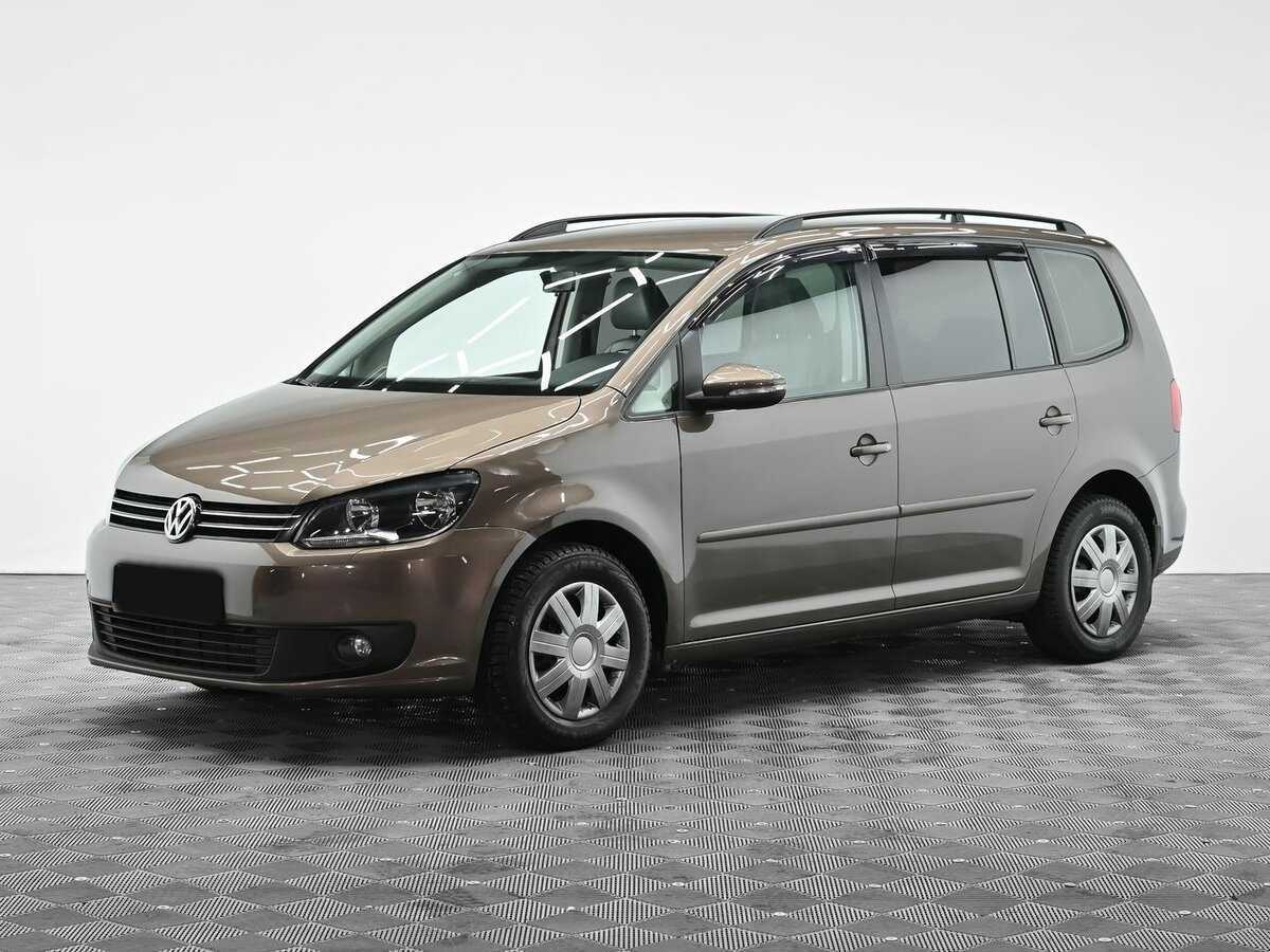 Volkswagen Touran с пробегом — 2012 год. Посмотреть фото