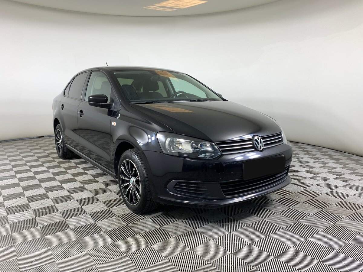 Volkswagen Polo с пробегом — 2014 год. Фото: #2