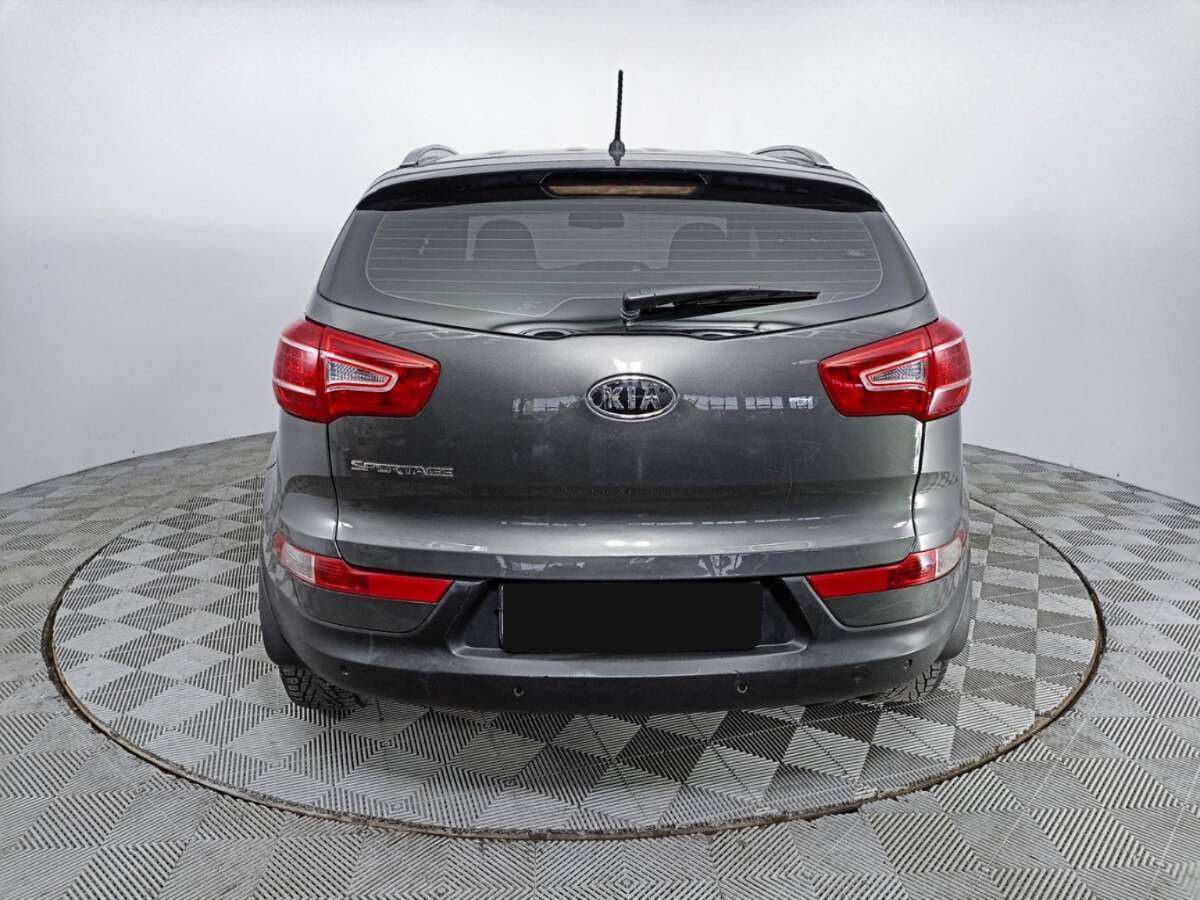 Kia Sportage с пробегом — 2011 год. Фото: #5