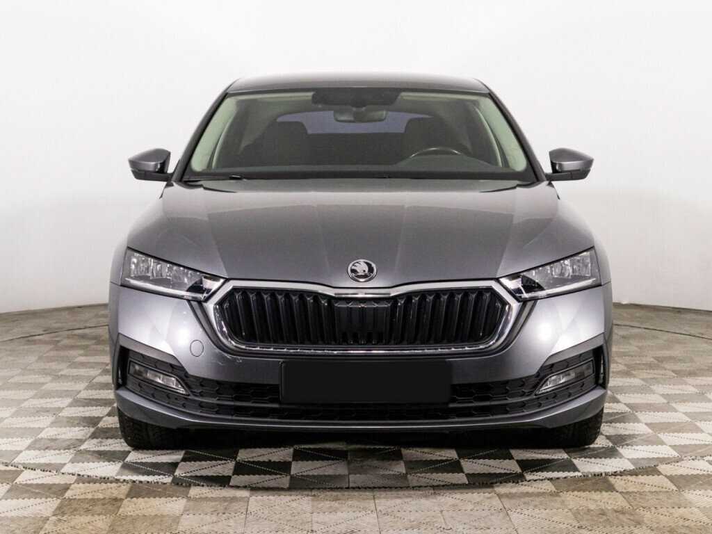 Skoda Octavia с пробегом — 2021 год. Фото: #1