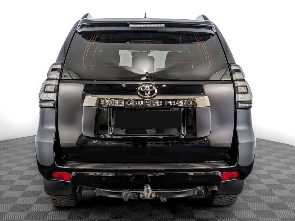 Toyota Land Cruiser Prado с пробегом — 2021 год. Фото: #4