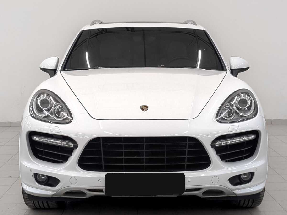 Porsche Cayenne с пробегом — 2013 год. Фото: #1