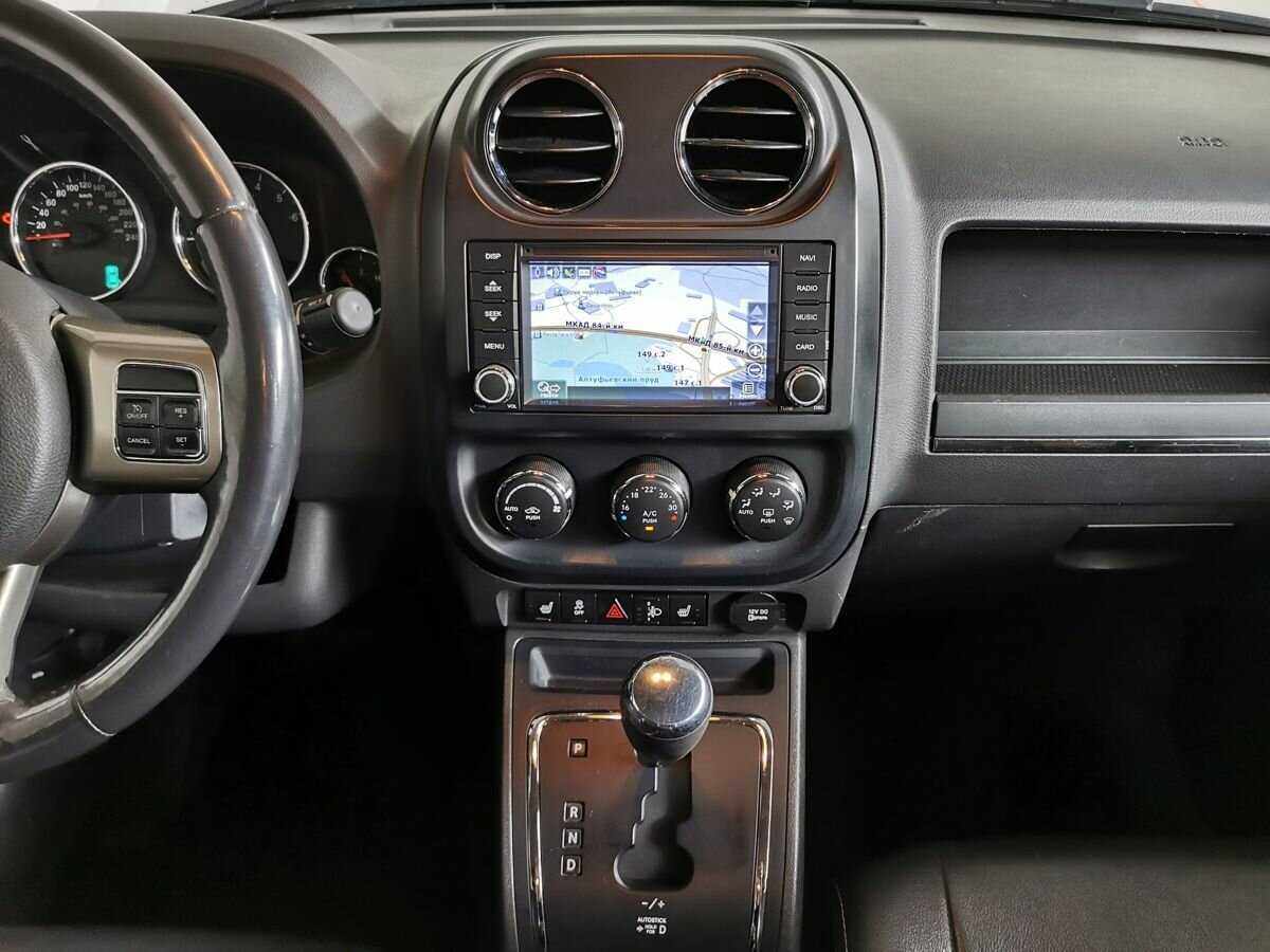 Jeep Compass с пробегом — 2012 год. Фото: #10
