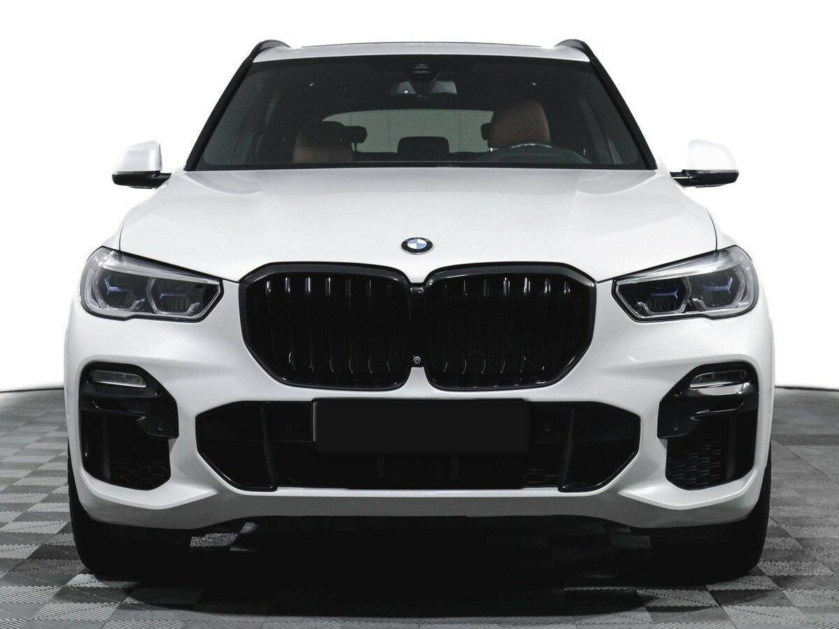 BMW X5 с пробегом — 2019 год. Фото: #1