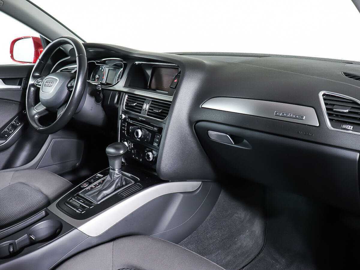 Audi A4 с пробегом — 2012 год. Фото: #8