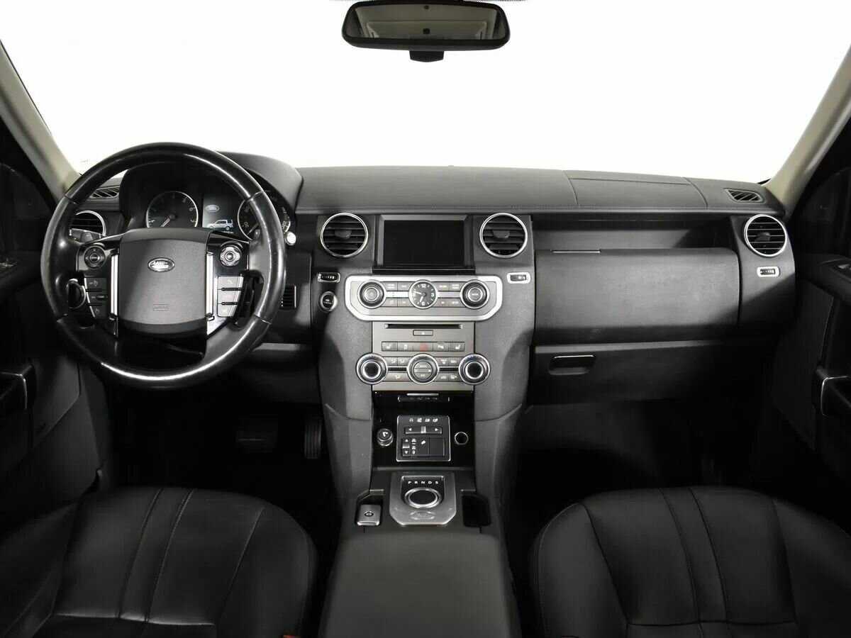 Land Rover Discovery с пробегом — 2014 год. Фото: #8