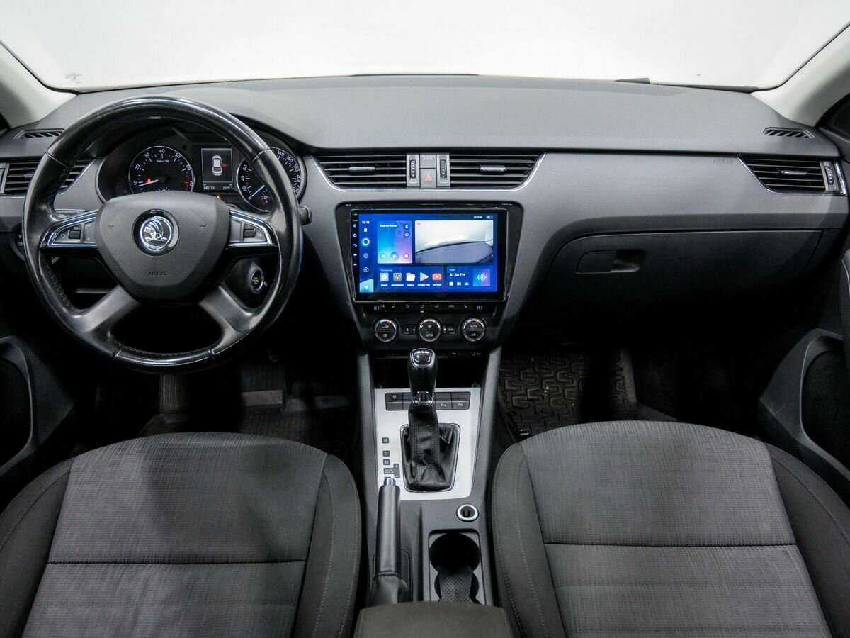Skoda Octavia с пробегом — 2015 год. Фото: #9