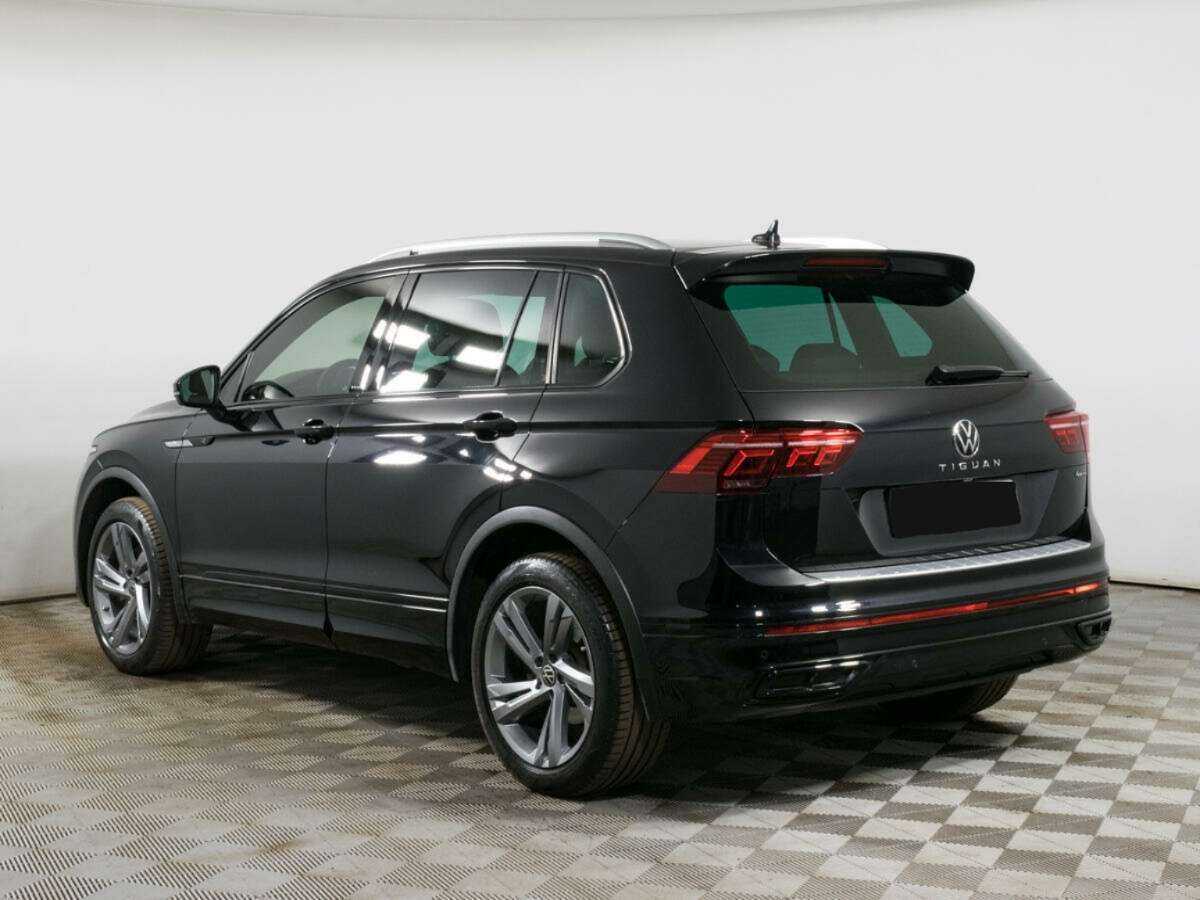 Volkswagen Tiguan с пробегом — 2021 год. Фото: #6