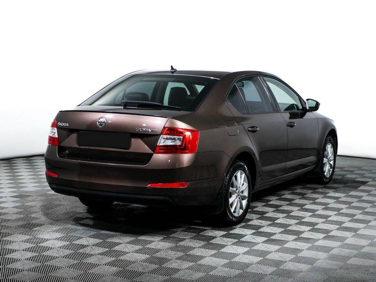 Skoda Octavia с пробегом — 2014 год. Фото: #4