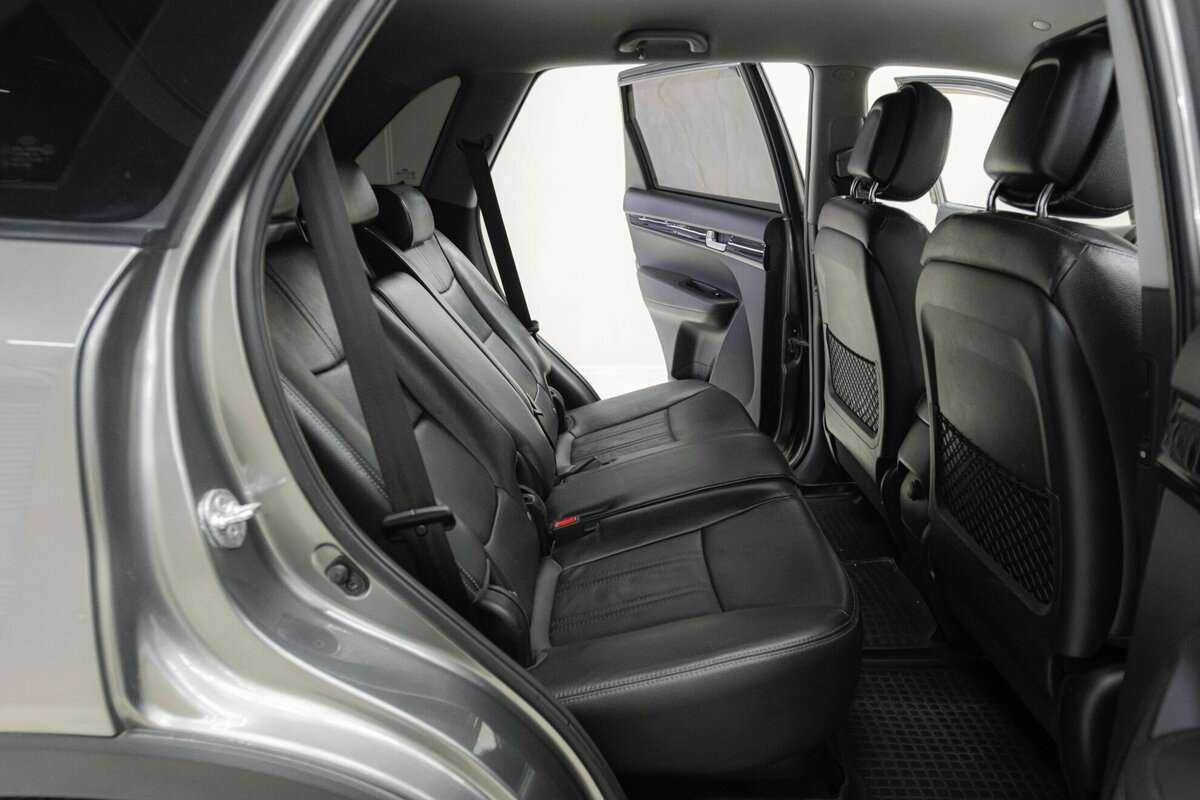 Kia Sorento с пробегом — 2011 год. Фото: #13