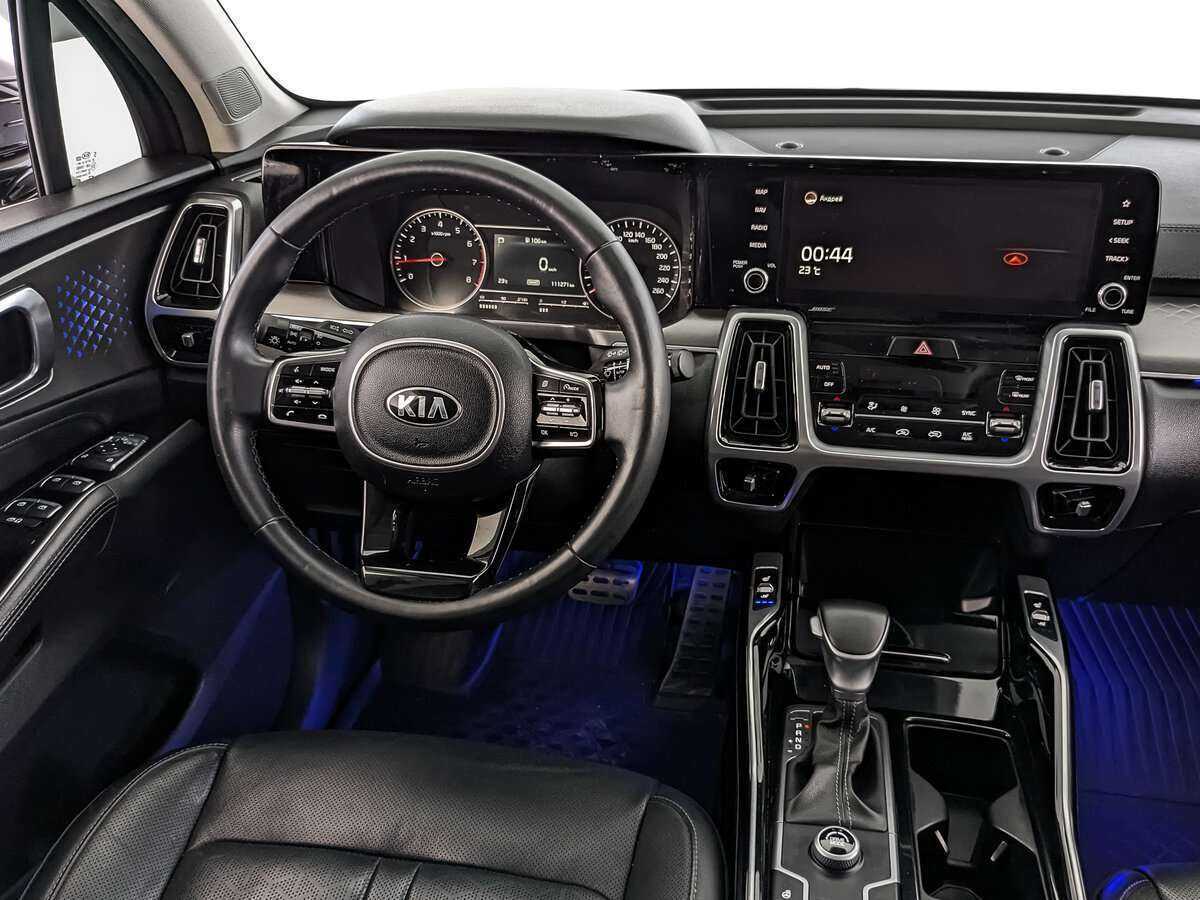 Kia Sorento с пробегом — 2021 год. Фото: #16