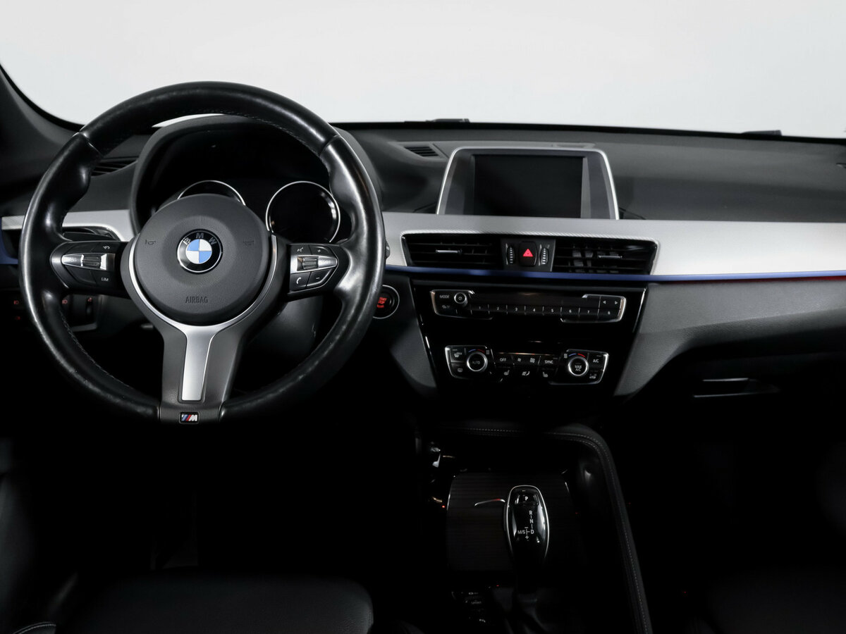 BMW X1 с пробегом — 2018 год. Фото: #11