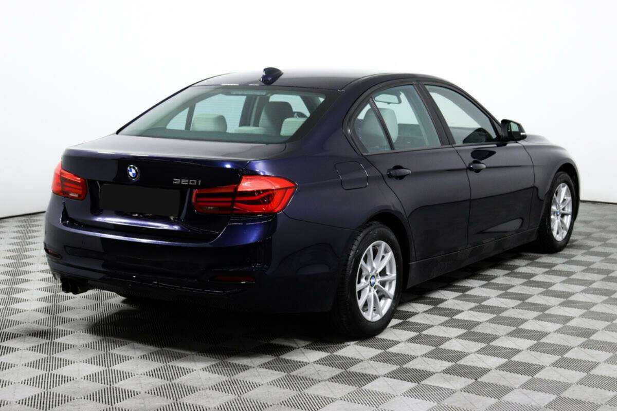 BMW 3 серии с пробегом — 2016 год. Фото: #4