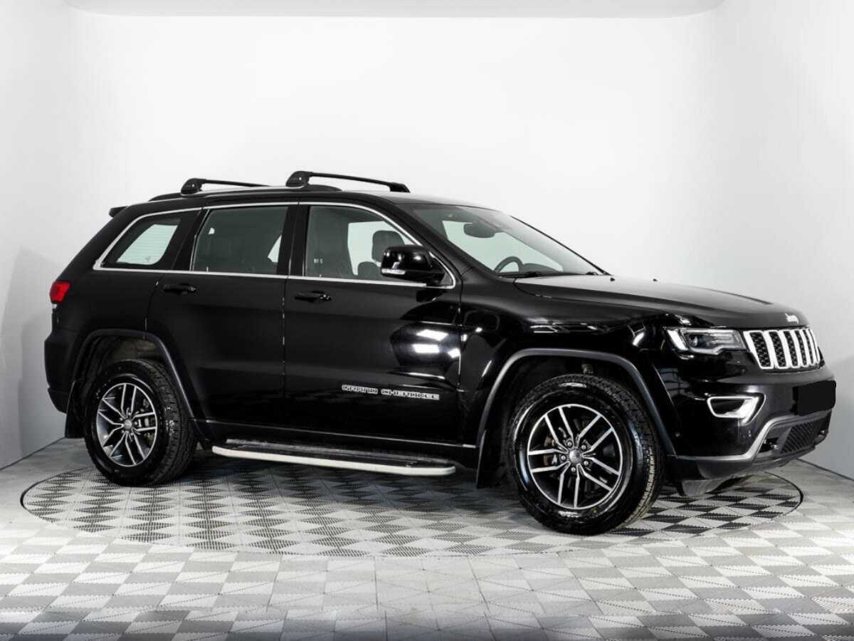 Jeep Grand Cherokee с пробегом — 2018 год. Фото: #1