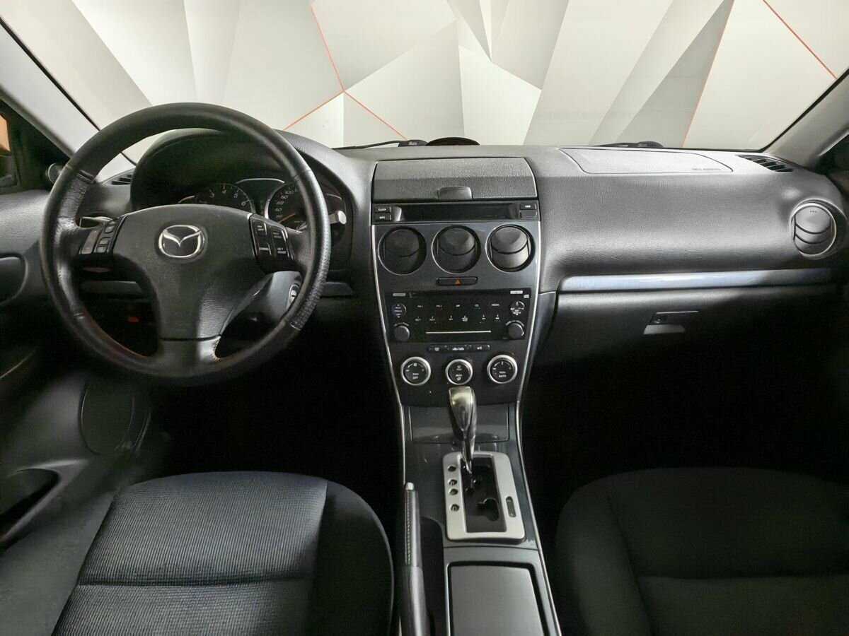 Mazda 6 с пробегом — 2006 год. Фото: #9