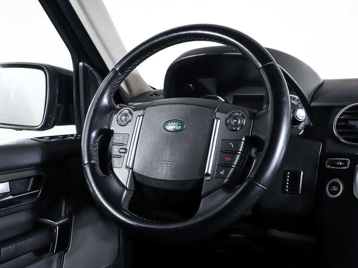 Land Rover Discovery с пробегом — 2012 год. Фото: #17
