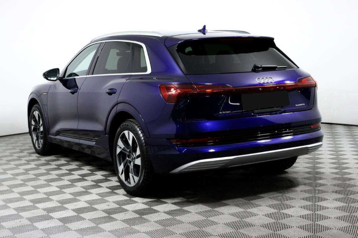Audi e-tron с пробегом — 2020 год. Фото: #6