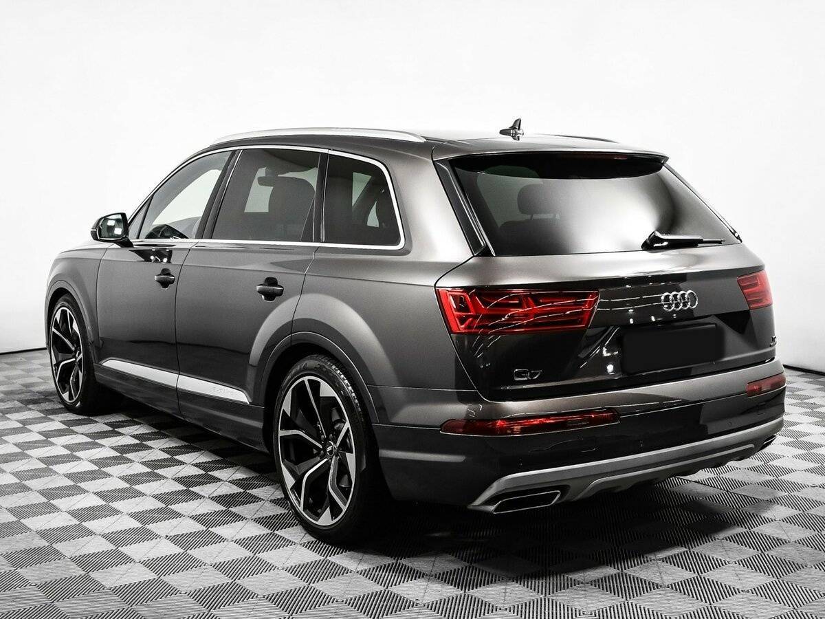 Audi Q7 с пробегом — 2015 год. Фото: #6