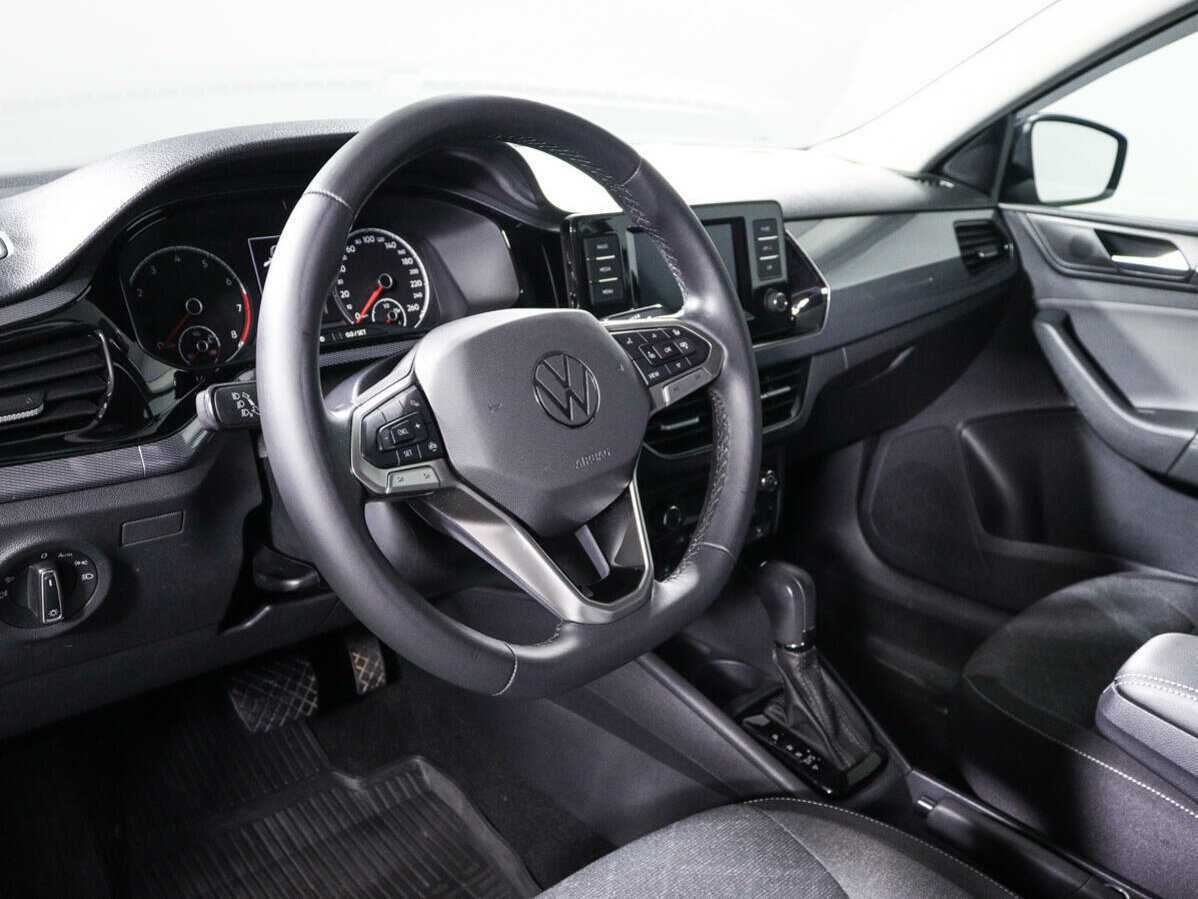 Volkswagen Polo с пробегом — 2021 год. Фото: #11
