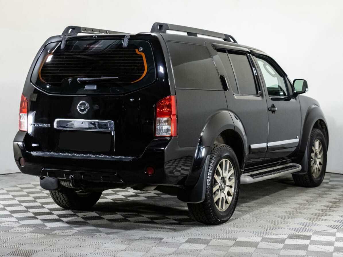Nissan Pathfinder с пробегом — 2010 год. Фото: #3