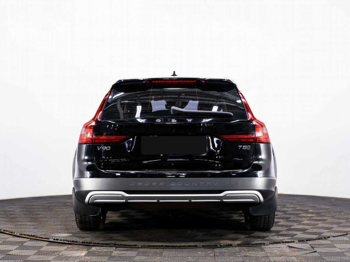 Volvo V90 Cross Country с пробегом — 2020 год. Фото: #4