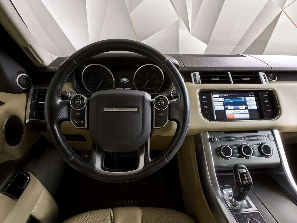 Land Rover Range Rover Sport с пробегом — 2014 год. Фото: #14