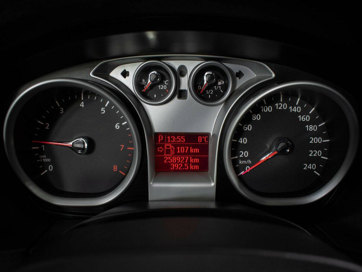 Ford Focus с пробегом — 2010 год. Фото: #5