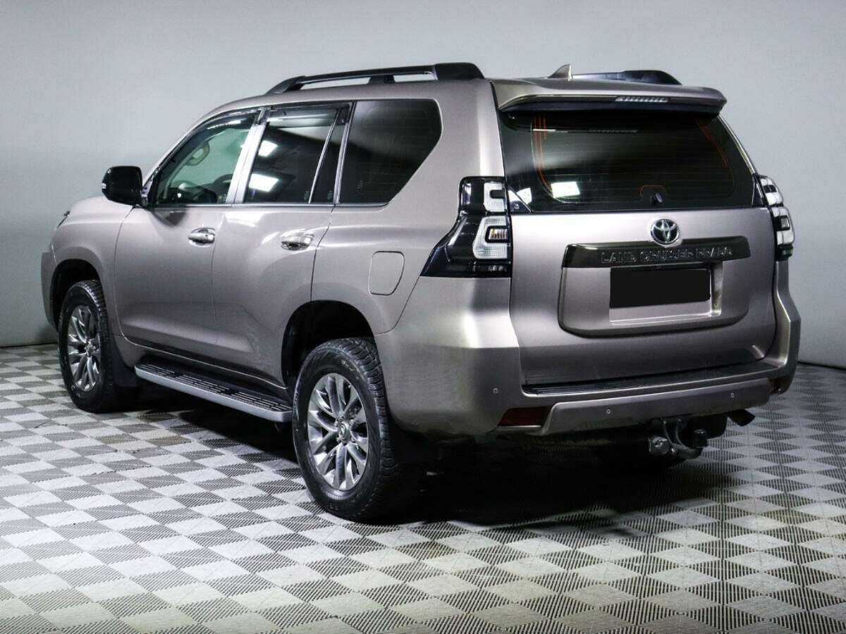 Toyota Land Cruiser Prado с пробегом — 2020 год. Фото: #4