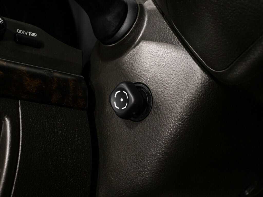 Toyota Land Cruiser с пробегом — 2010 год. Фото: #15