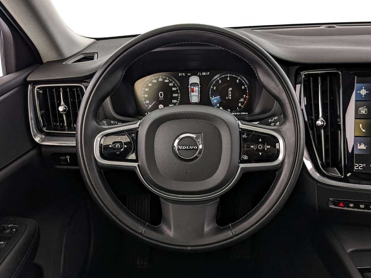 Volvo V60 Cross Country с пробегом — 2021 год. Фото: #15