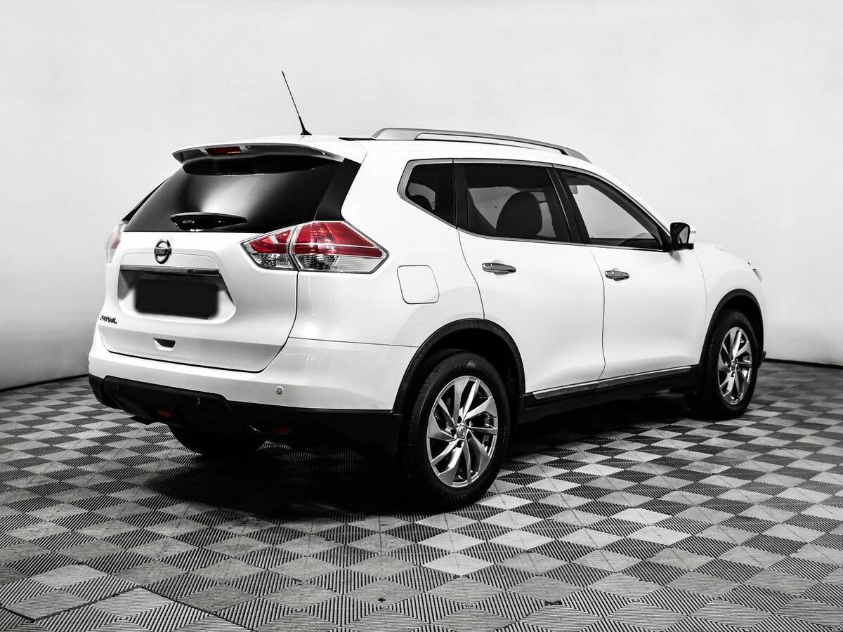 Nissan X-Trail с пробегом — 2015 год. Фото: #3